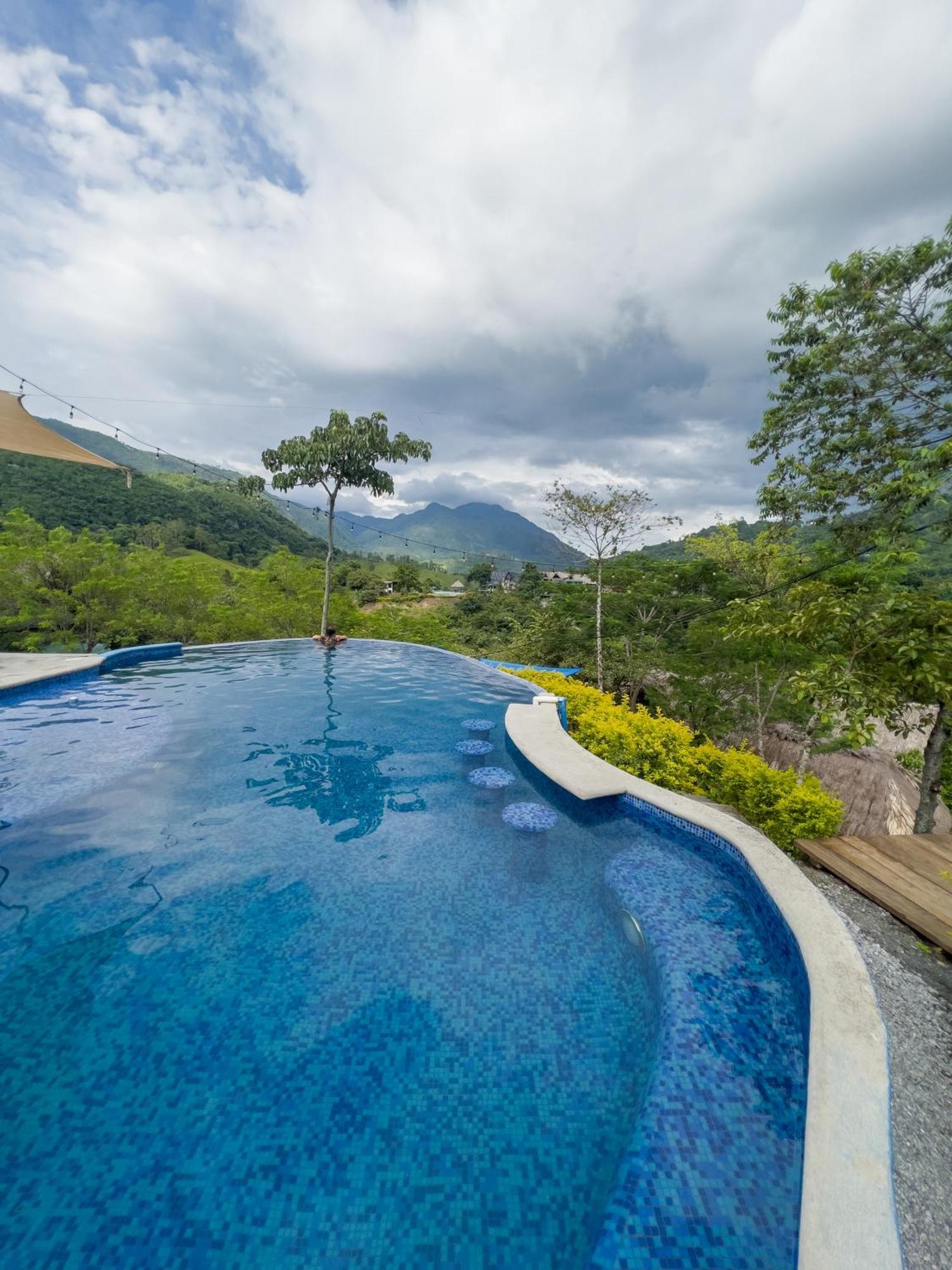 Vista Verde Lodge Lanquín Esterno foto